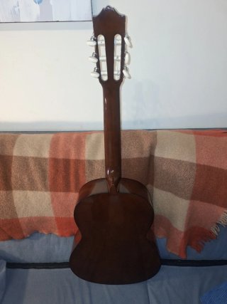 Guitarra Yamaha CGS103A con funda