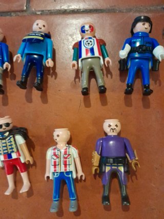 Lote 43 figuras Playmobil variadas