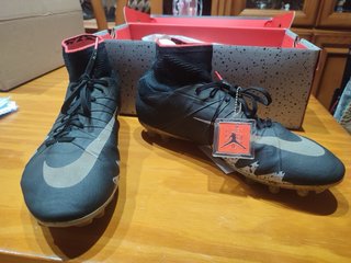 Botas Fútbol Nike HypervenomPhantomII NeymarJordan