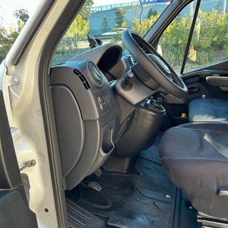 Camión Renault Master Caja Cerrada 2018