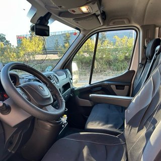 Camión Renault Master Caja Cerrada 2018