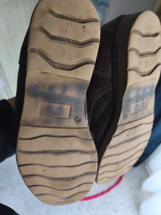 Botas de cuero marrones