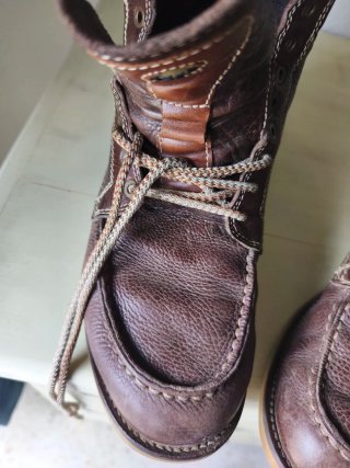 Botas de cuero marrones