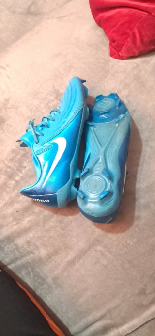 Botas de fútbol Nike Phantom