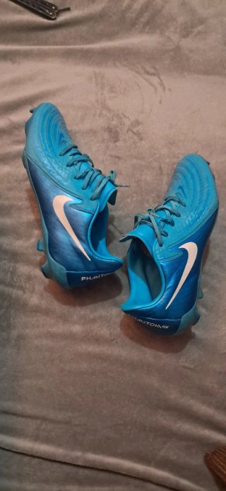Botas de fútbol Nike Phantom