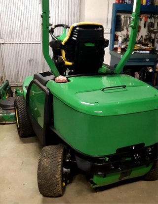 Cortacésped John Deere