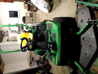 Cortacésped John Deere