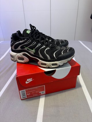 Nike Air Max Plus GS Negro/Verde Talla 36.5