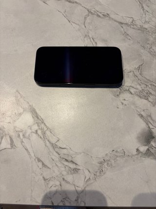 iPhone 16 128GB Gris - 8 meses de uso