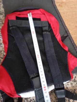 Mochila Quechua Roja y Gris