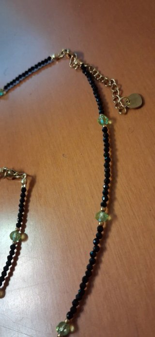 Elegante conjunto gargantilla y pulsera