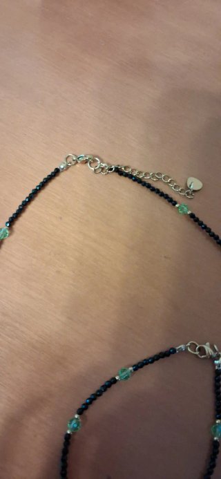 Elegante conjunto gargantilla y pulsera