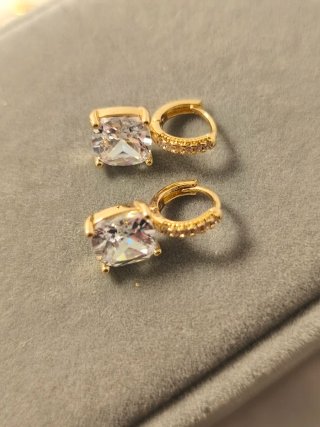 Pendientes Chapados en Oro con Circonitas