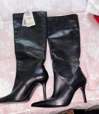 Botas de tacón altas negras