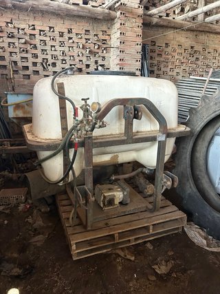 Se vende por cese de actividad
