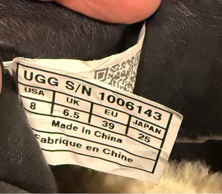 Botines UGG negros con cuña y pelo ninguna puesta