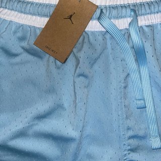 Shorts Jordan Diamond Azul y Blanco