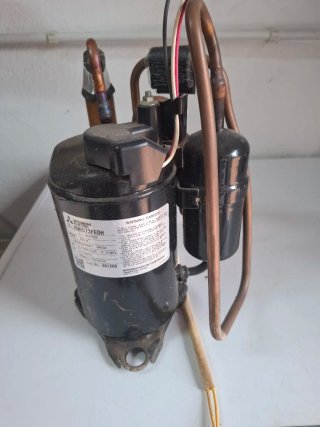 Compresor Mitsubishi KNB073FEDH R410A