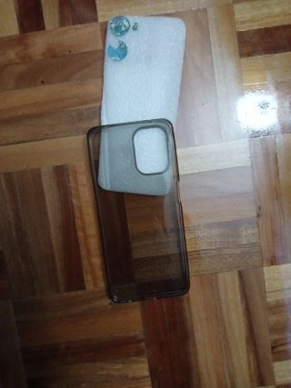 Funda móvil transparente con diseño