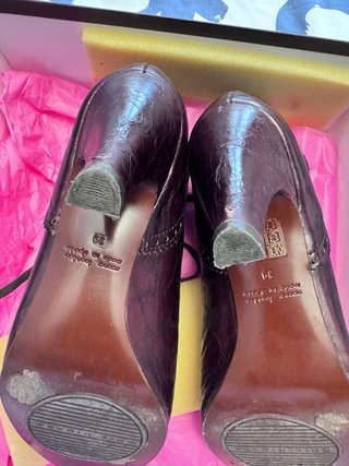 Botines Chie Mihara Piel Marrón Burdeos