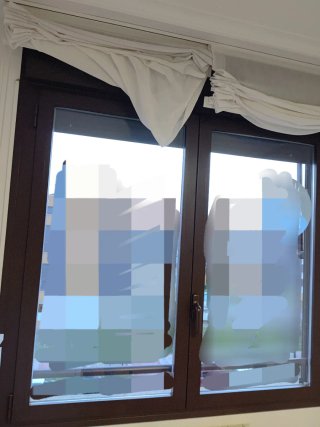 Ventanas abatibles de vivienda