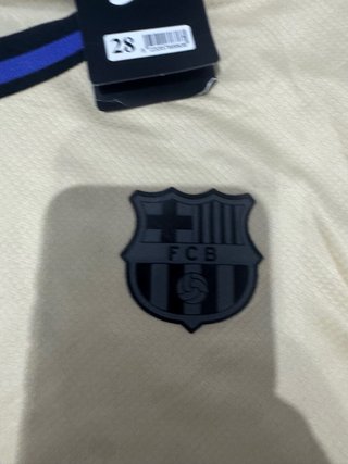Set sportivo taglia 28