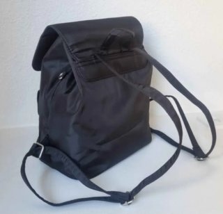 Mochila negra