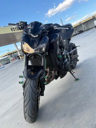 Kawasaki Z900 Full Negra