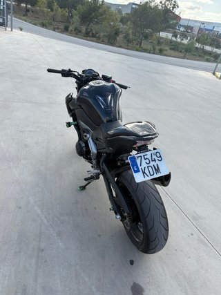 Kawasaki Z900 Full Negra
