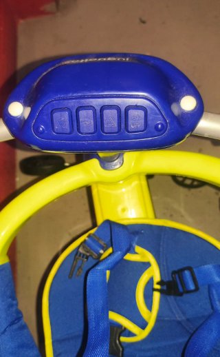 Triciclo Evolutivo Juguettos Azul y Amarillo