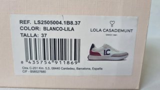 Tenis Lola Casademunt Morado y Blanco