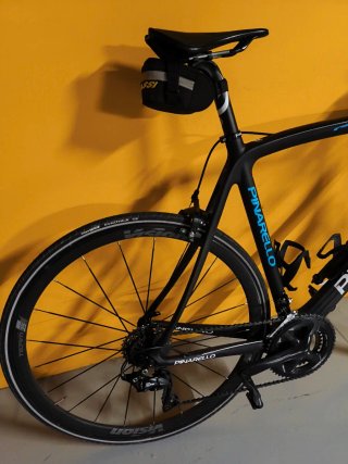 Bicicleta de carretera Pinarello Angliru. Talla 57