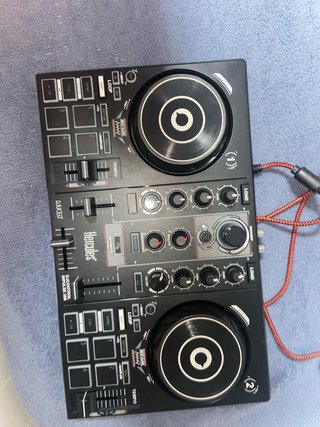 Mesa de mezclas Hercules DJControl Impulse 200