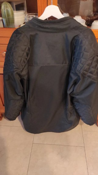 Chaqueta de moto negra