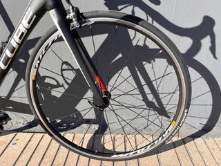 Bicicleta de carretera CUBE