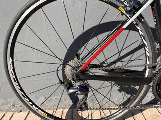 Bicicleta de carretera CUBE