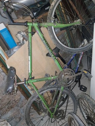 Lote bicis: BH, niña, Hello Kitty