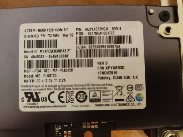 SSD 3.2TB Samsung Enterprise NVMe - 100% salud