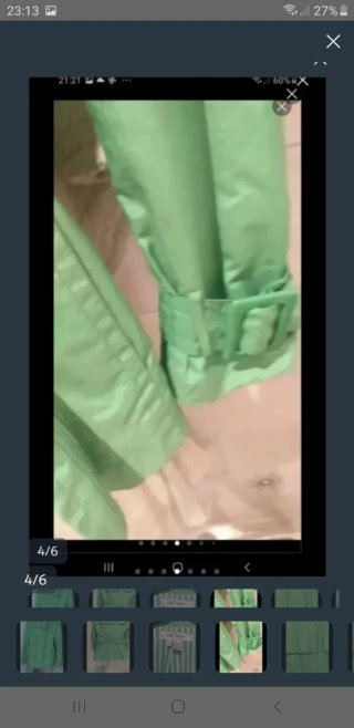 Gabardina corta Zara verde