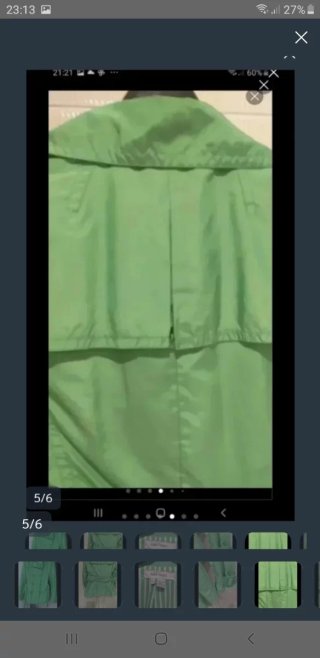 Gabardina corta Zara verde