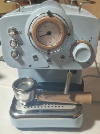 Cafetera Creacte azul con termómetro