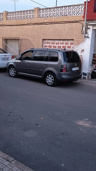 Volkswagen Touran 2009