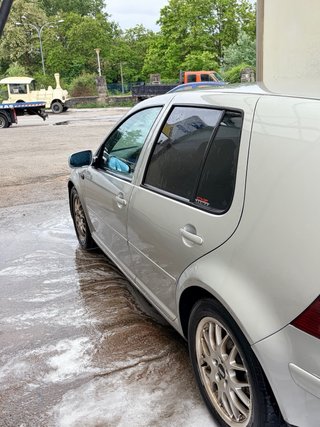 Volkswagen Golf 2000