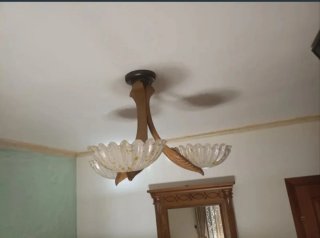 Lámpara de techo cristal y madera dorada