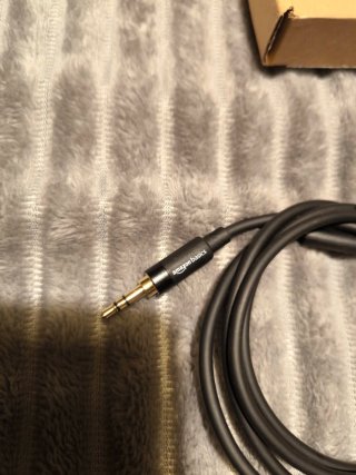 Cable Audio 3.5mm a 2 RCA Amazon Basics