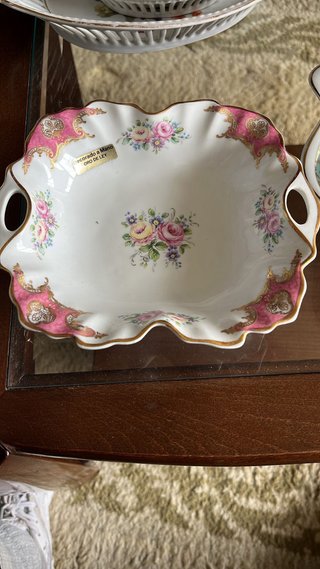 Bandeja porcelana decorada a mano con oro