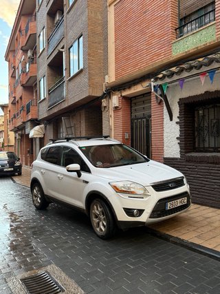 Ford Kuga 2011