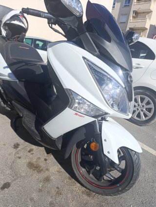 SYM JOYMAX  Maxi Scooters 300 i