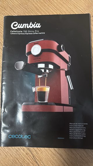 Cafetera Cecotec Cumbia Cafelizzia Roja
