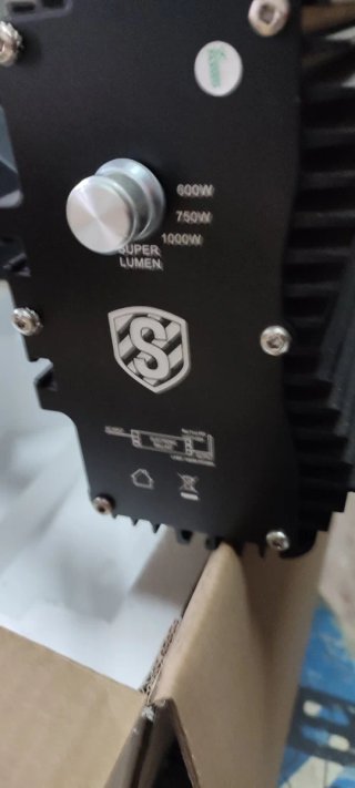Luminaria Solara 1000w Solux Foco LEC